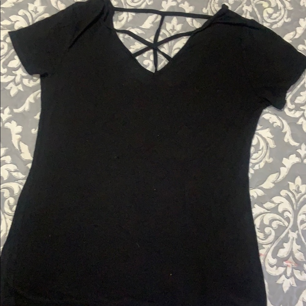 black cross cross t-shirt